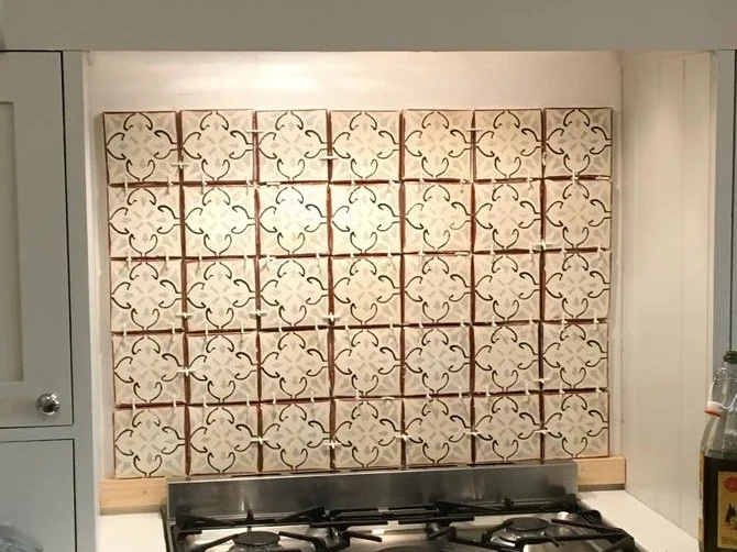 kitchen backsplash white beveled tiles corner view swansea daffodil tiling