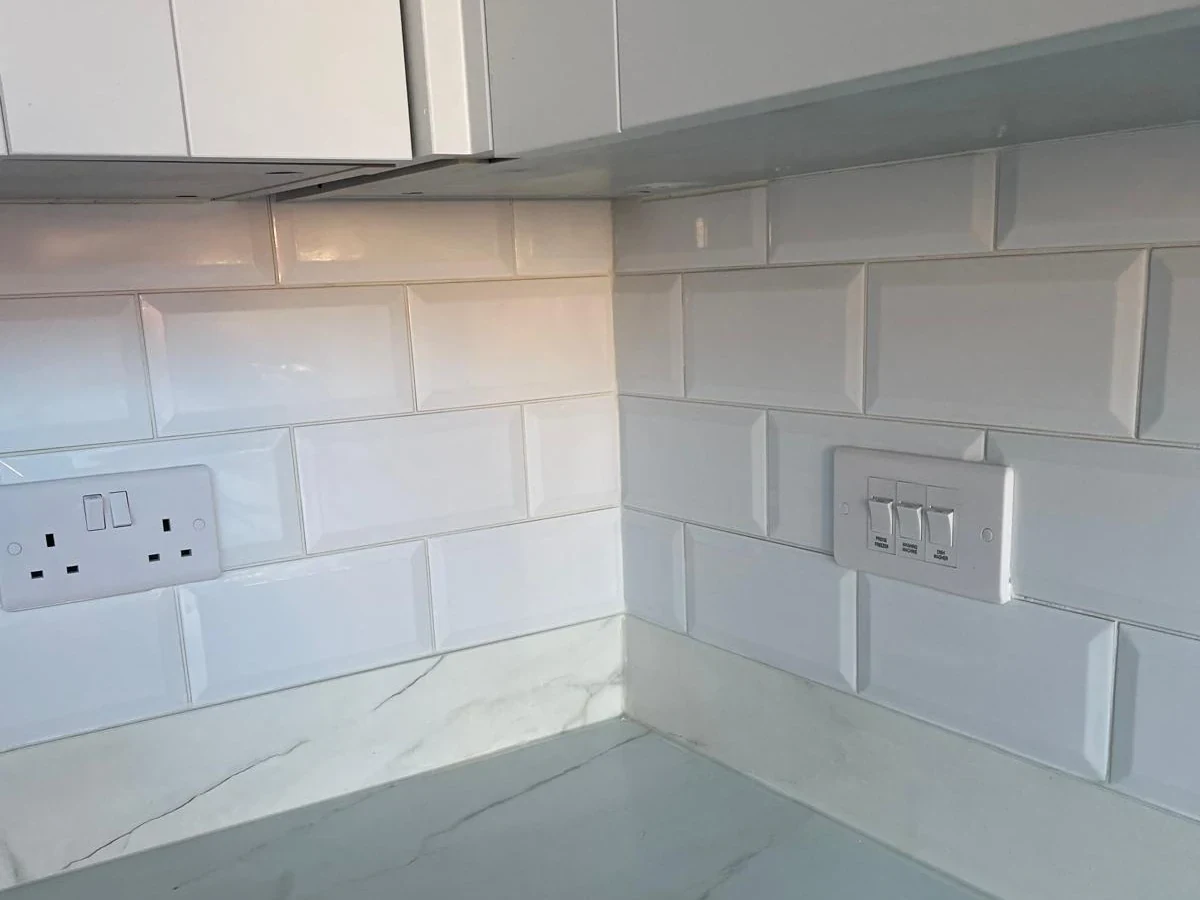 kitchen floor dark slate tiles wide view swansea daffodil tiling